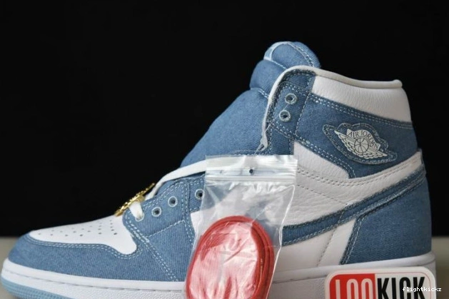 1 Jordan High Air OG Denim DM9036-104 WMNS 1127